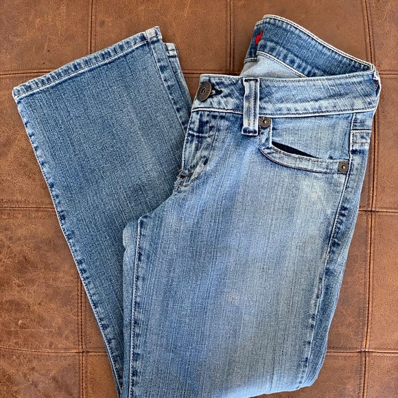 GUESS Jeans - Picture 2 of 7